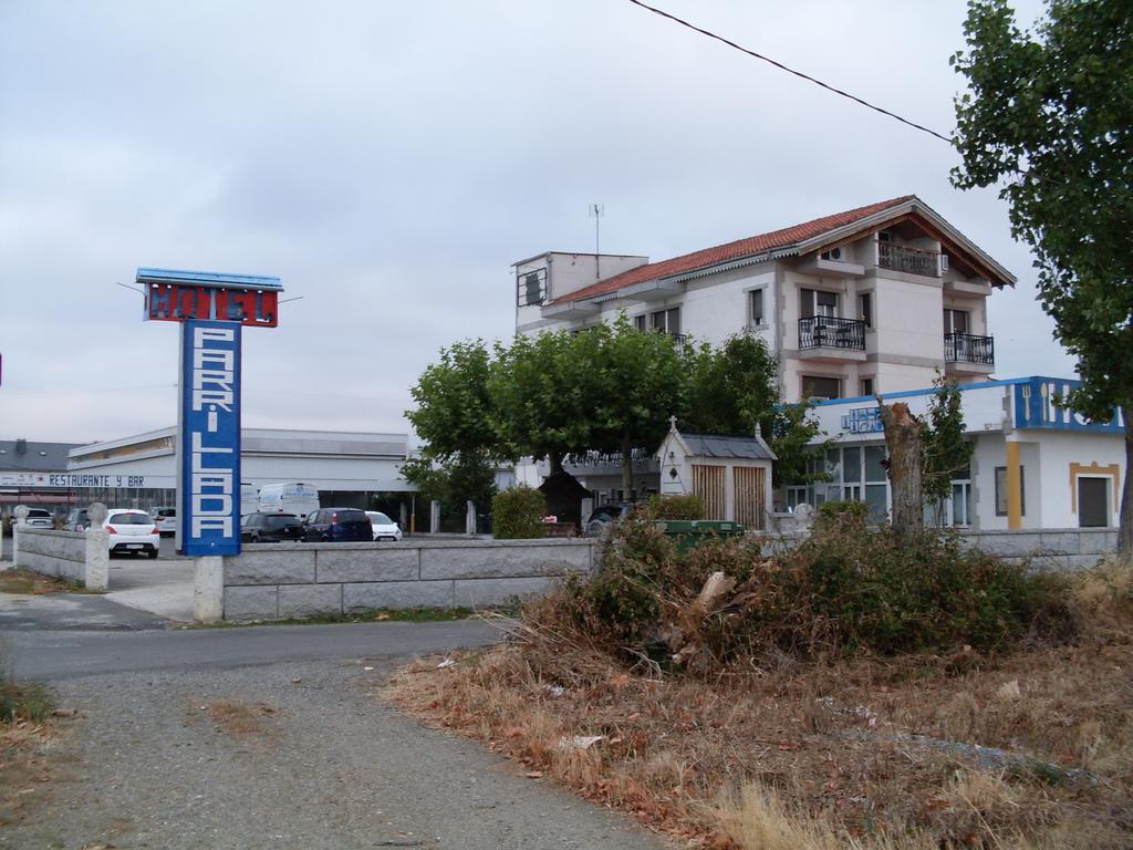מונפורט דה למוס Hotel Terra Galega מראה חיצוני תמונה
