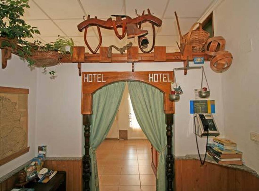 מונפורט דה למוס Hotel Terra Galega מראה חיצוני תמונה