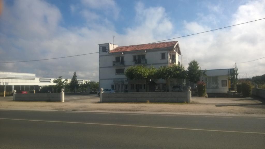 מונפורט דה למוס Hotel Terra Galega מראה חיצוני תמונה