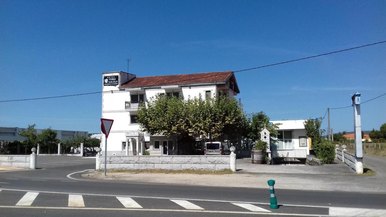 מונפורט דה למוס Hotel Terra Galega מראה חיצוני תמונה